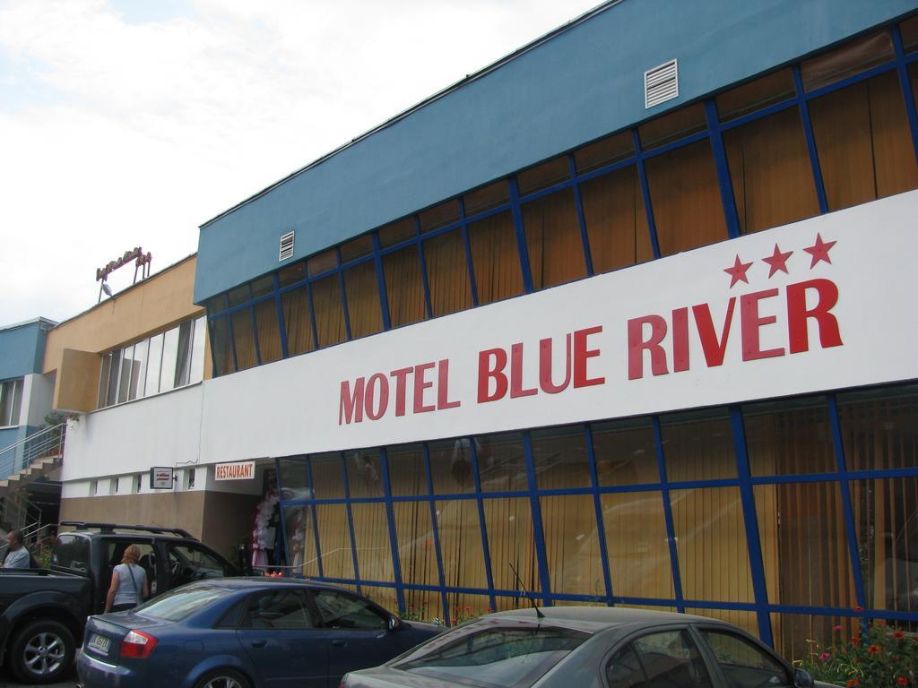 Motel Blue River Кэлимэнешти Номер фото